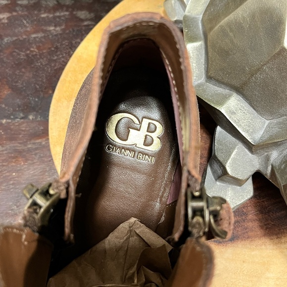 GIANNI BINI GENUINE LEATHER ANKLE BOOTS - Picture 4 of 12